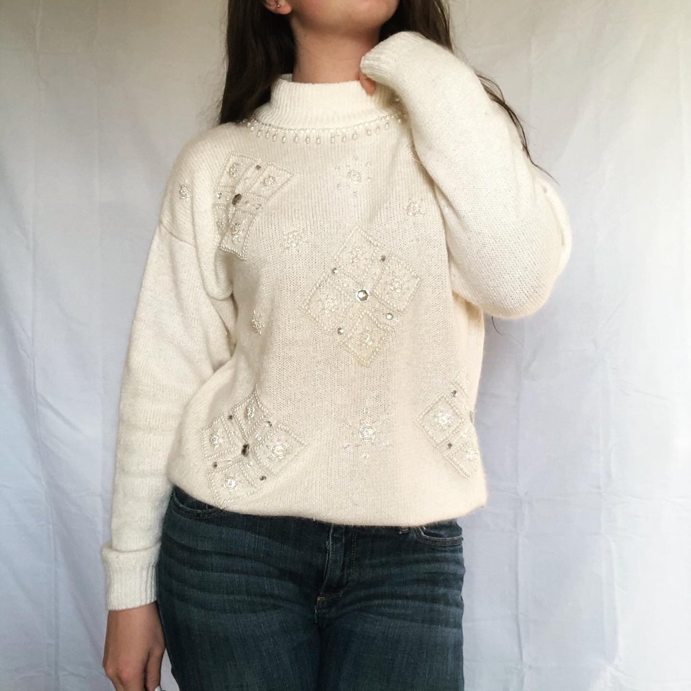 Vintage White Snowflake Beaded Sweater